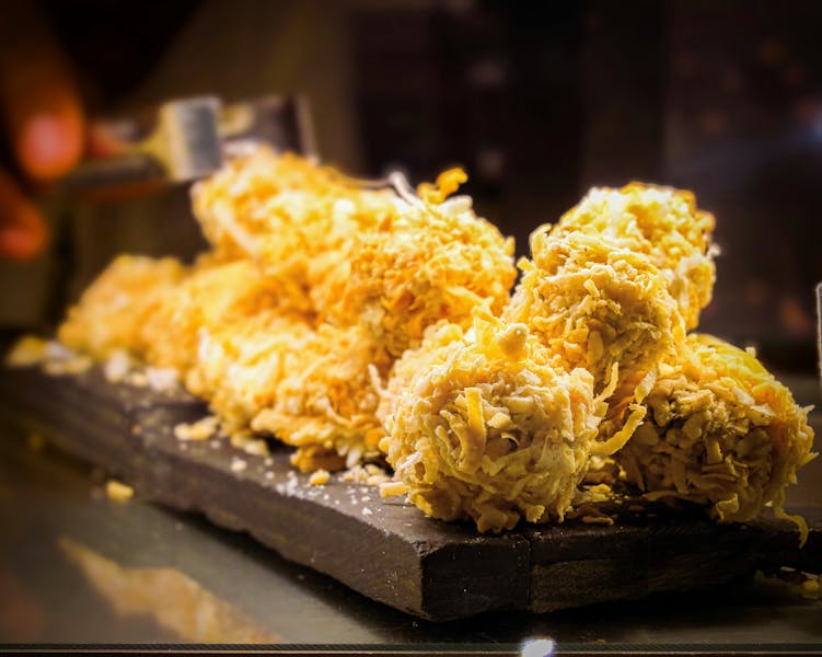 Jalapeño Cheese Bombers crispy jalapeño poppers